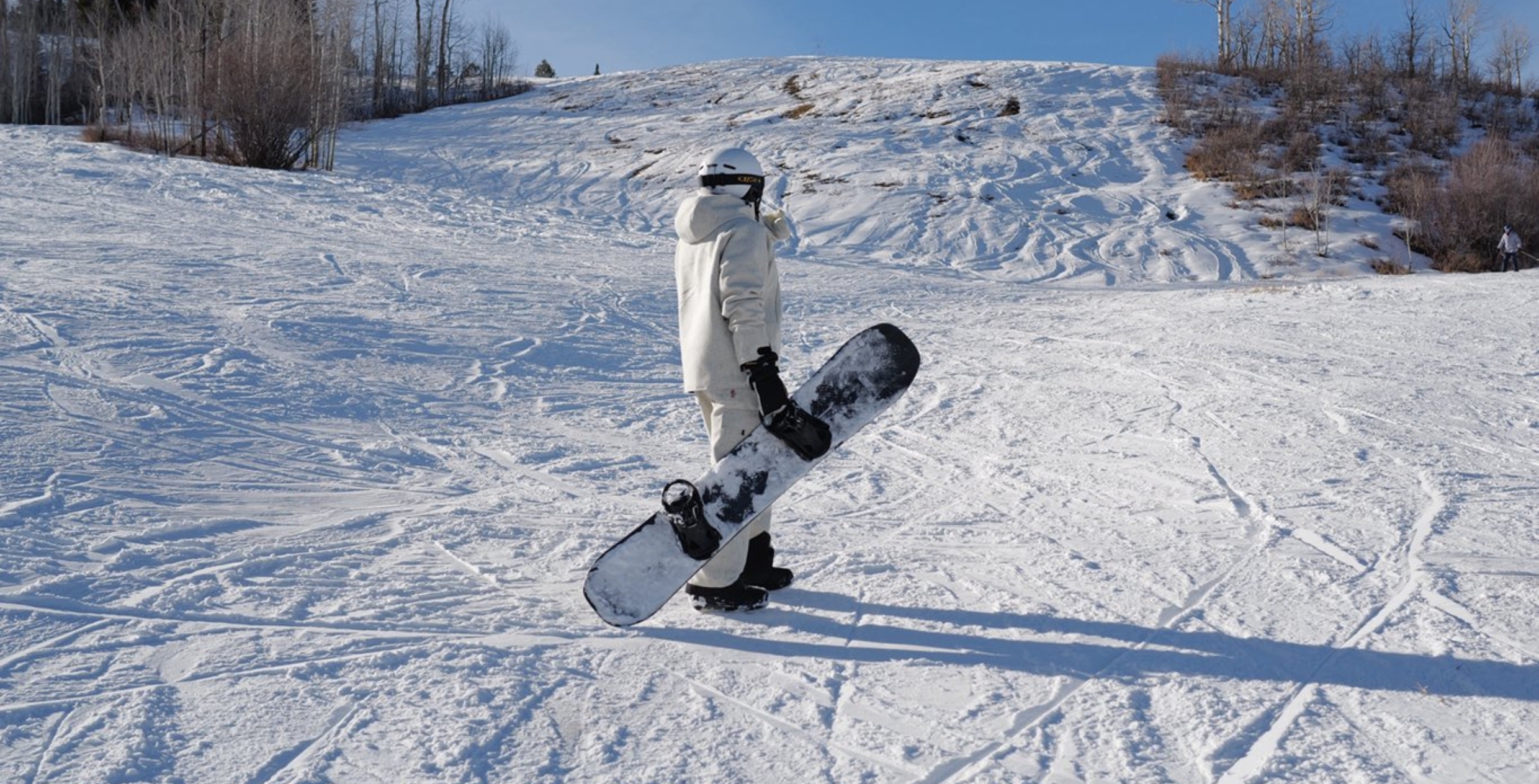 Lewis Hamilton Snowboarding during the offseason lewis hamilton snowboarding during the offseason